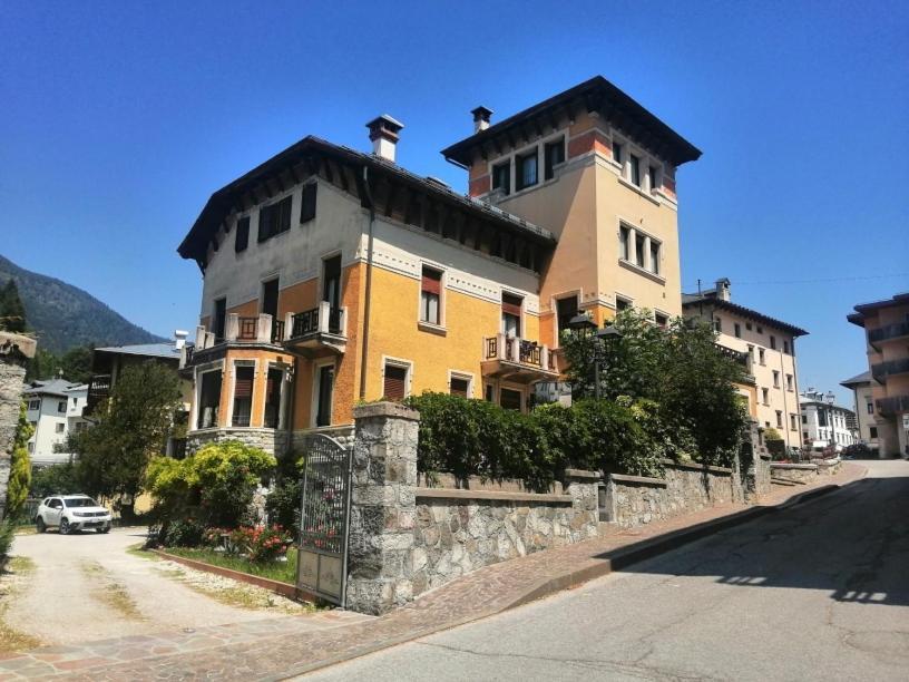 Villa Ester -Residenze Dolomitiche- Pieve di Cadore Buitenkant foto